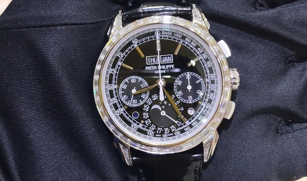 Patek Philippe Grand Complications 5271P-001 Perpetual Calendar Chronograph Diamond Set Bezel (10783033)