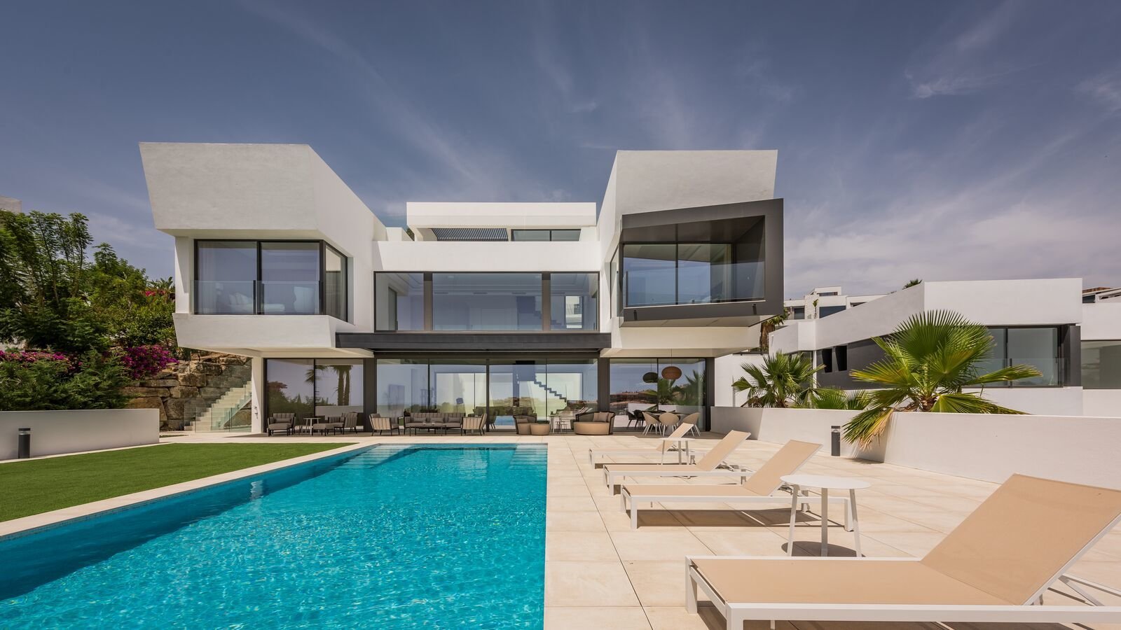 New Incredible Contemporary Style Luxury Villa In In Benahavís ...