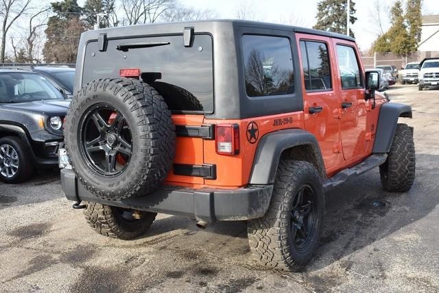 2015 Jeep Wrangler Unlimited in Woodstock, Illinois, United States 2 - 10781728