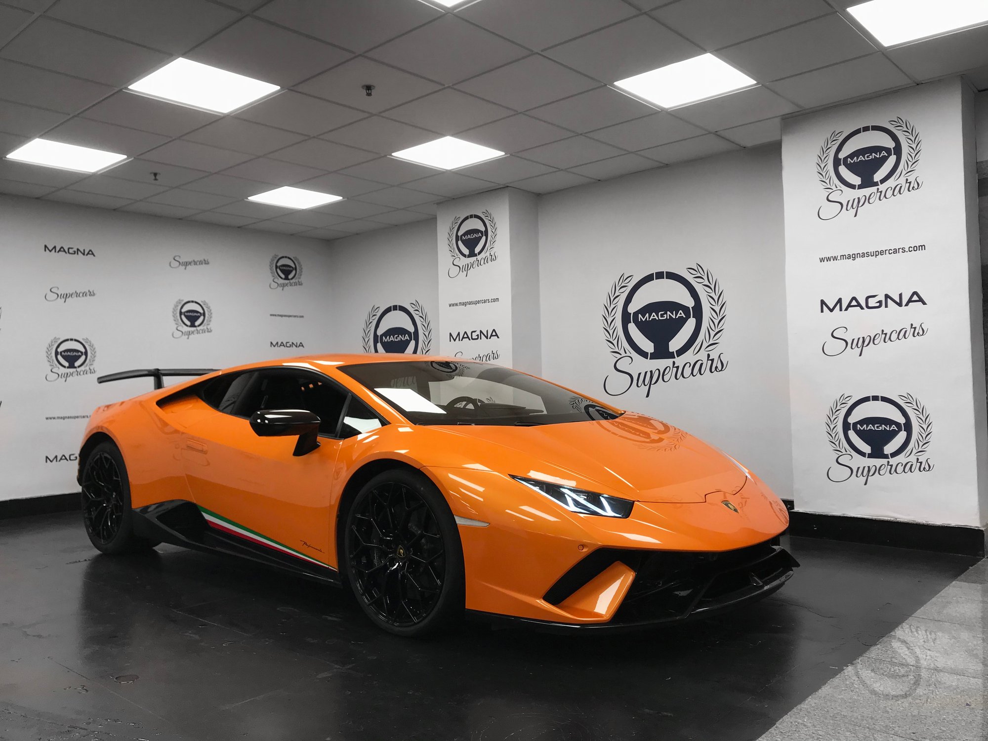 2018 Huracan Performante in Marbella, Spain for sale (10809351)