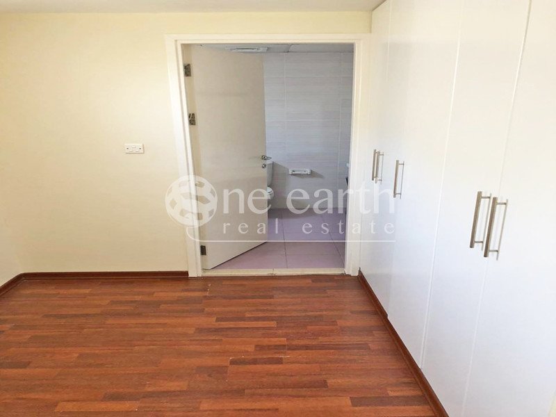 Villa / House For Sell In Meadows Dubai In Dubai, United Arab Emirates