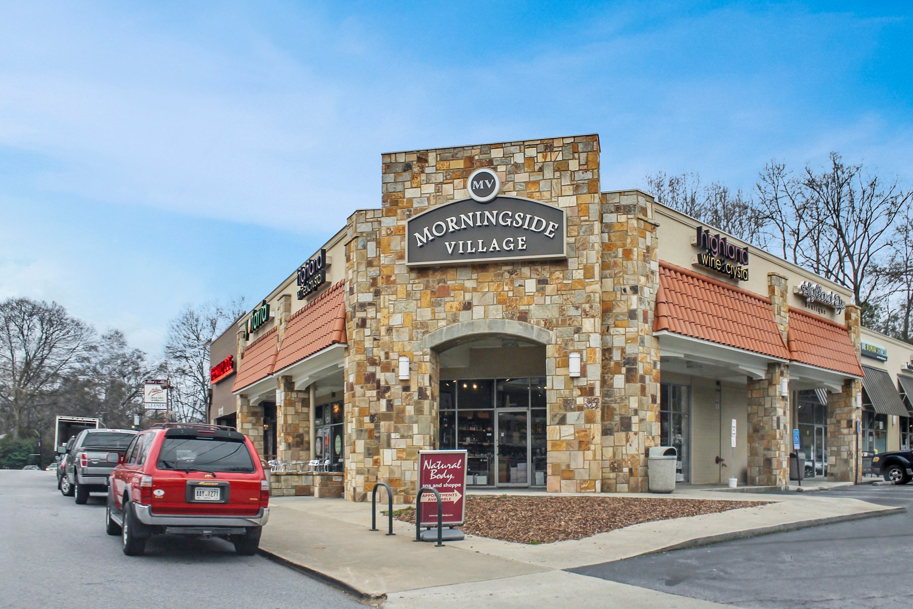 Prime Location Near Piedmont Park, Restaurants, in Atlanta, GA, United