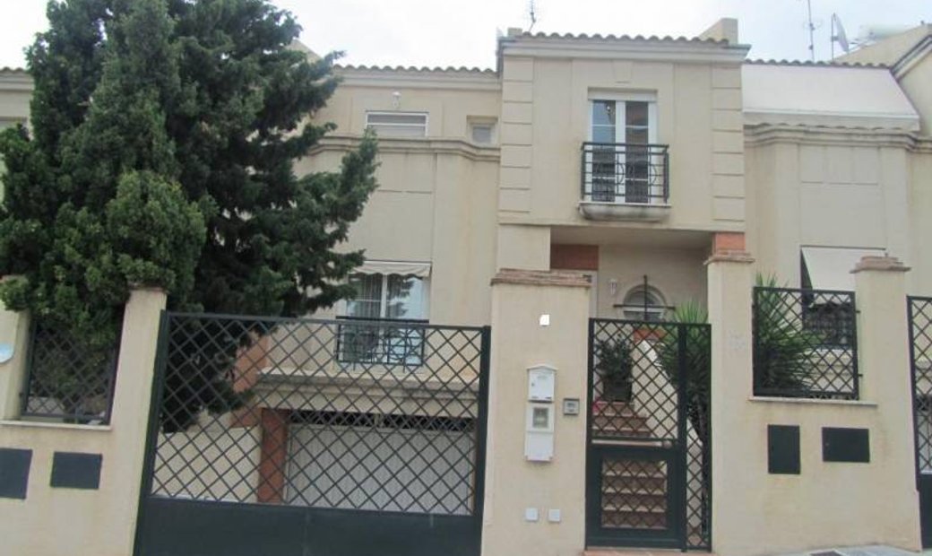 Malaga Terraced House In Málaga, Andalusia, Spain For Sale (10810205)