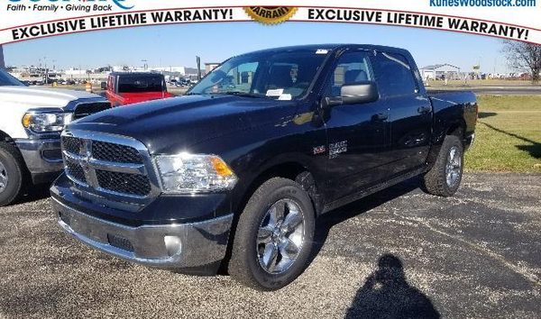 2019 Ram 1500 Classic (10823108)