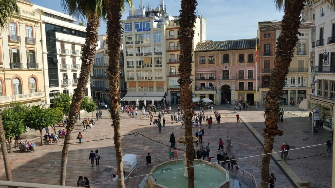 Malaga Flat In Málaga, Andalusia, Spain For Sale (10823558)