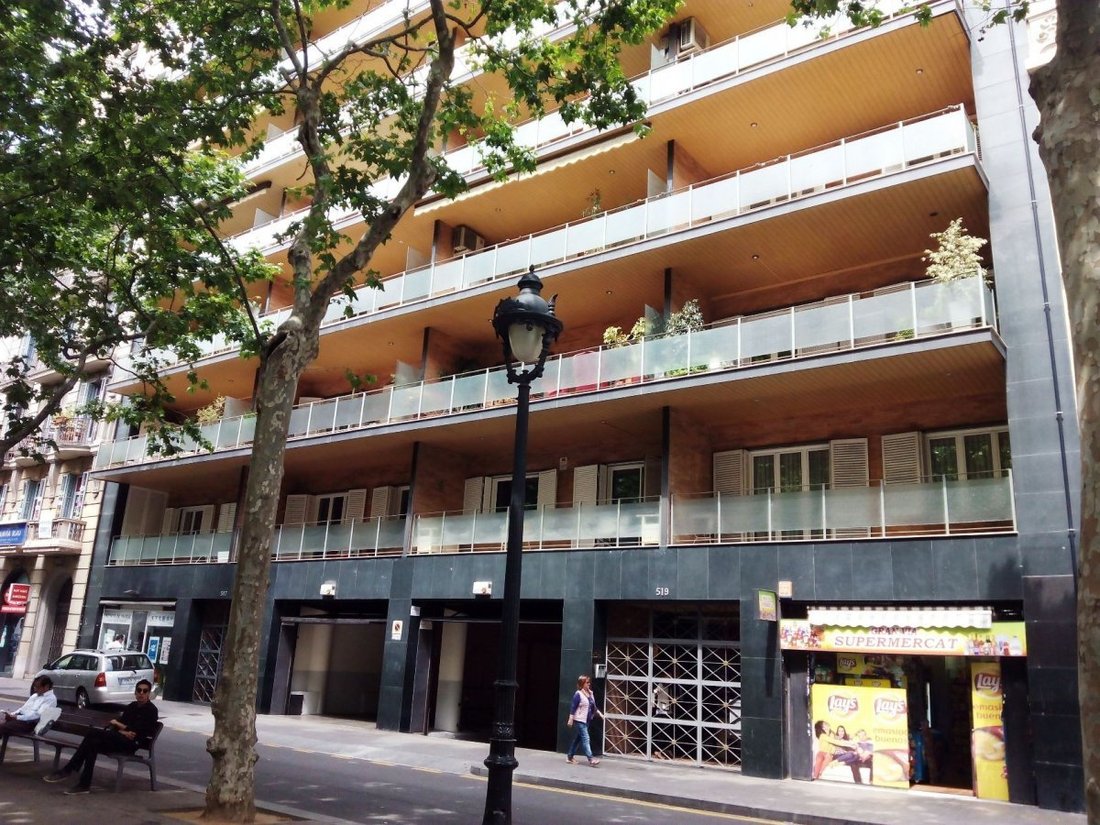 Barcelona Flat In Barcelona, Spain For Sale (10823636)