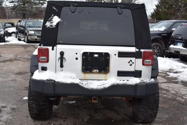 2010 Jeep Wrangler Unlimited in Woodstock, Illinois, United States 3 - 10816534