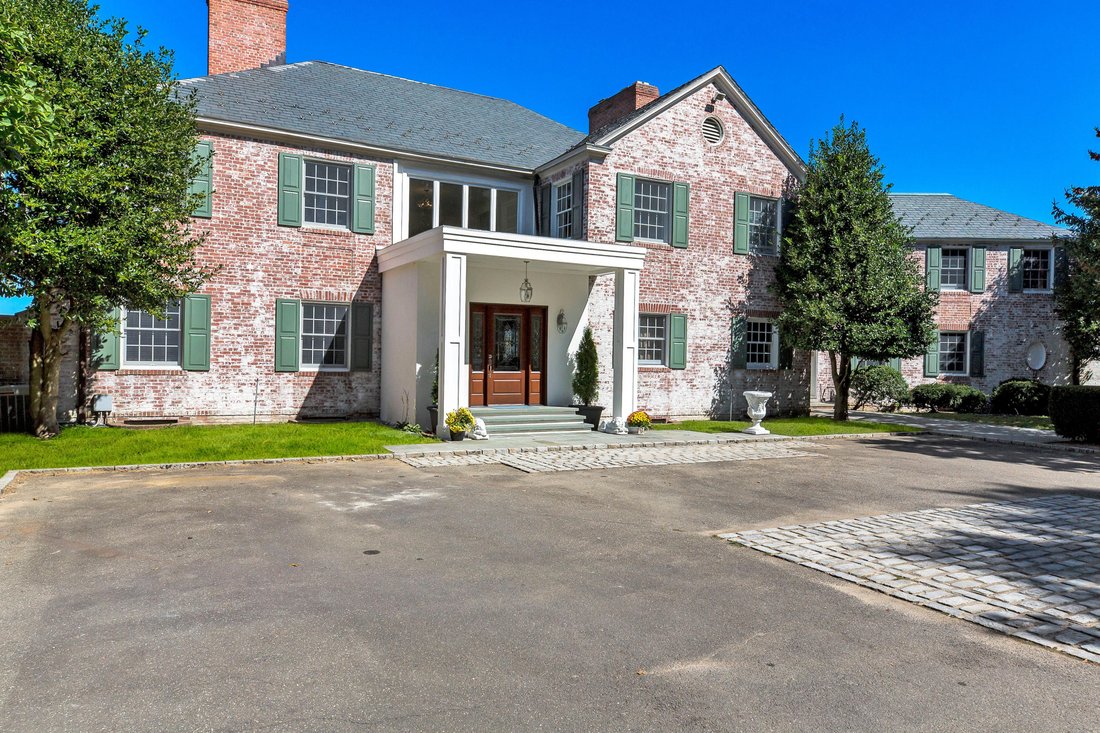 Waterfront 1927 Brick Colonial In Bayville, New York, United