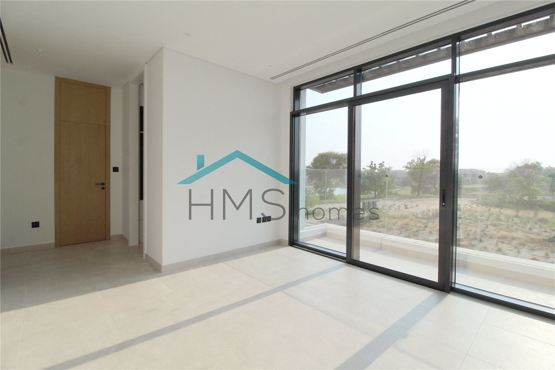 Resale Best 3 Bed For Location Golf View In Dubai, Dubai, United Arab