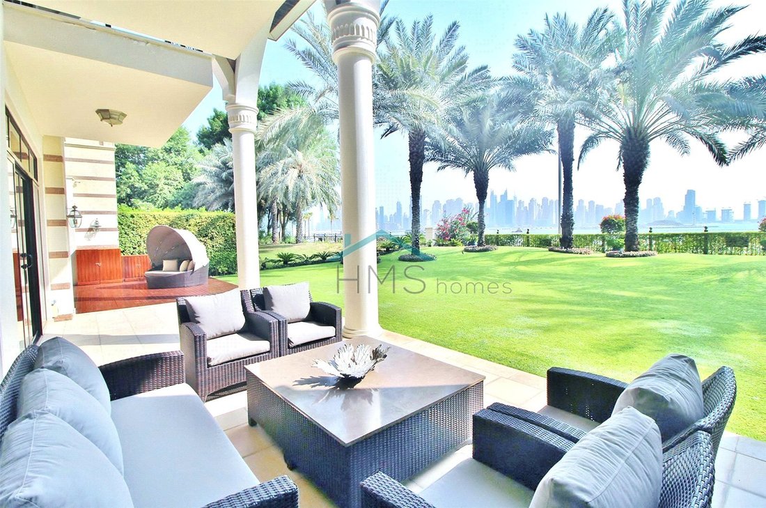Royal Residence Luxury Living In Dubai, Dubai, United Arab Emirates