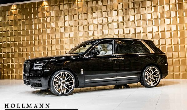 ROLLS-ROYCE CULLINAN (10832497)