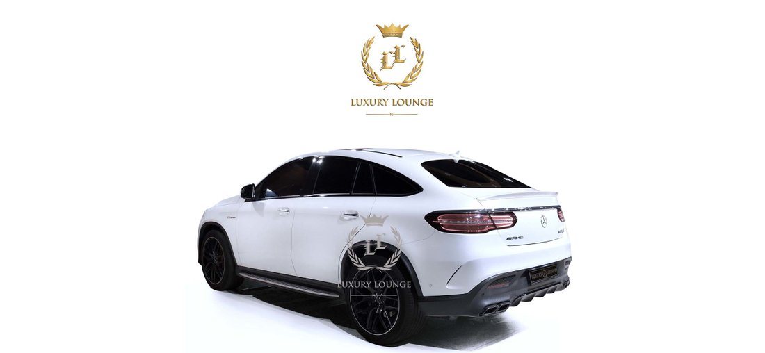 Suv in Dubai, Dubai, United Arab Emirates 5 - 10834342