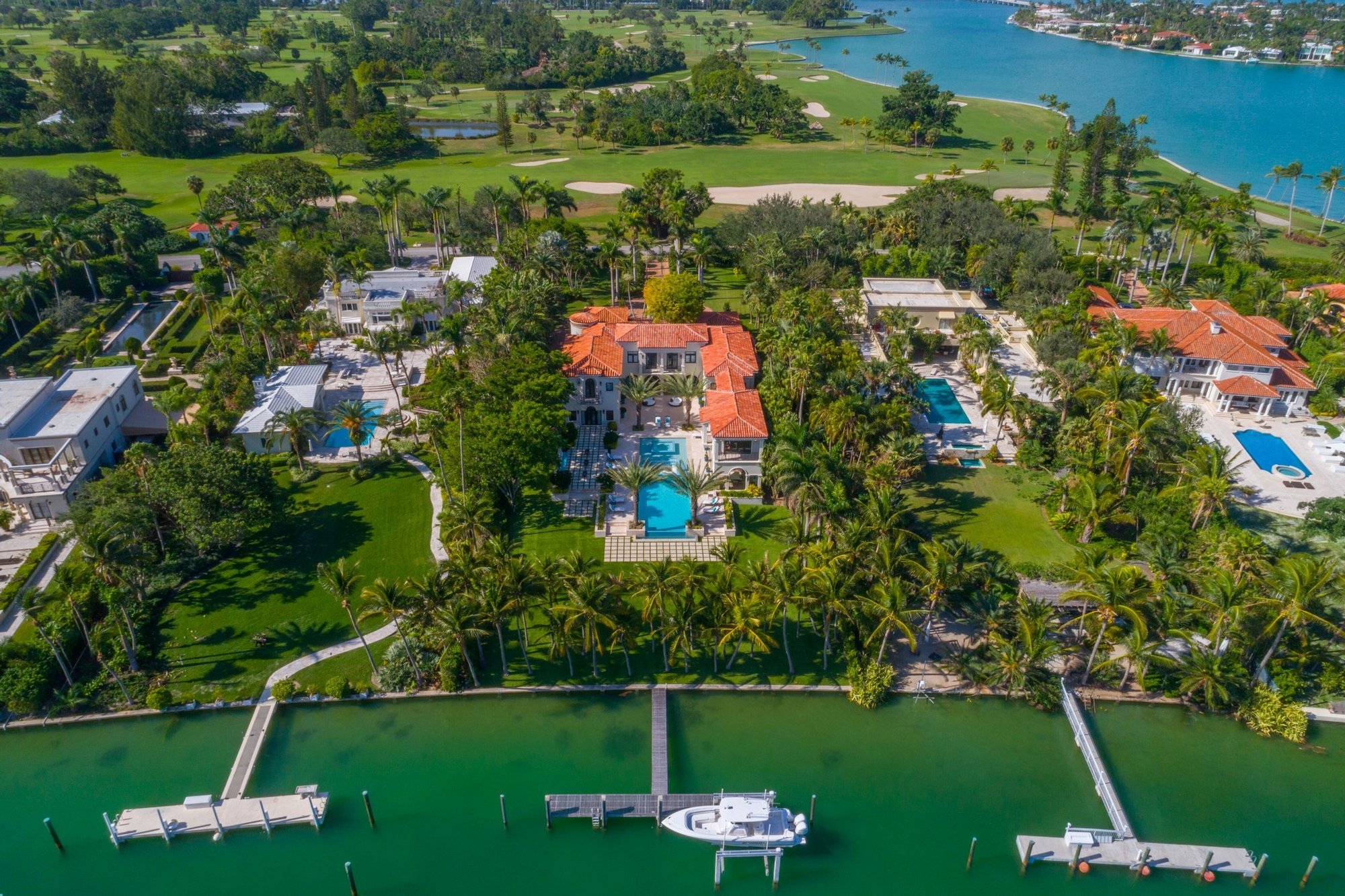 38 Indian Creek Island Rd in Indian Creek, FL, United States for sale