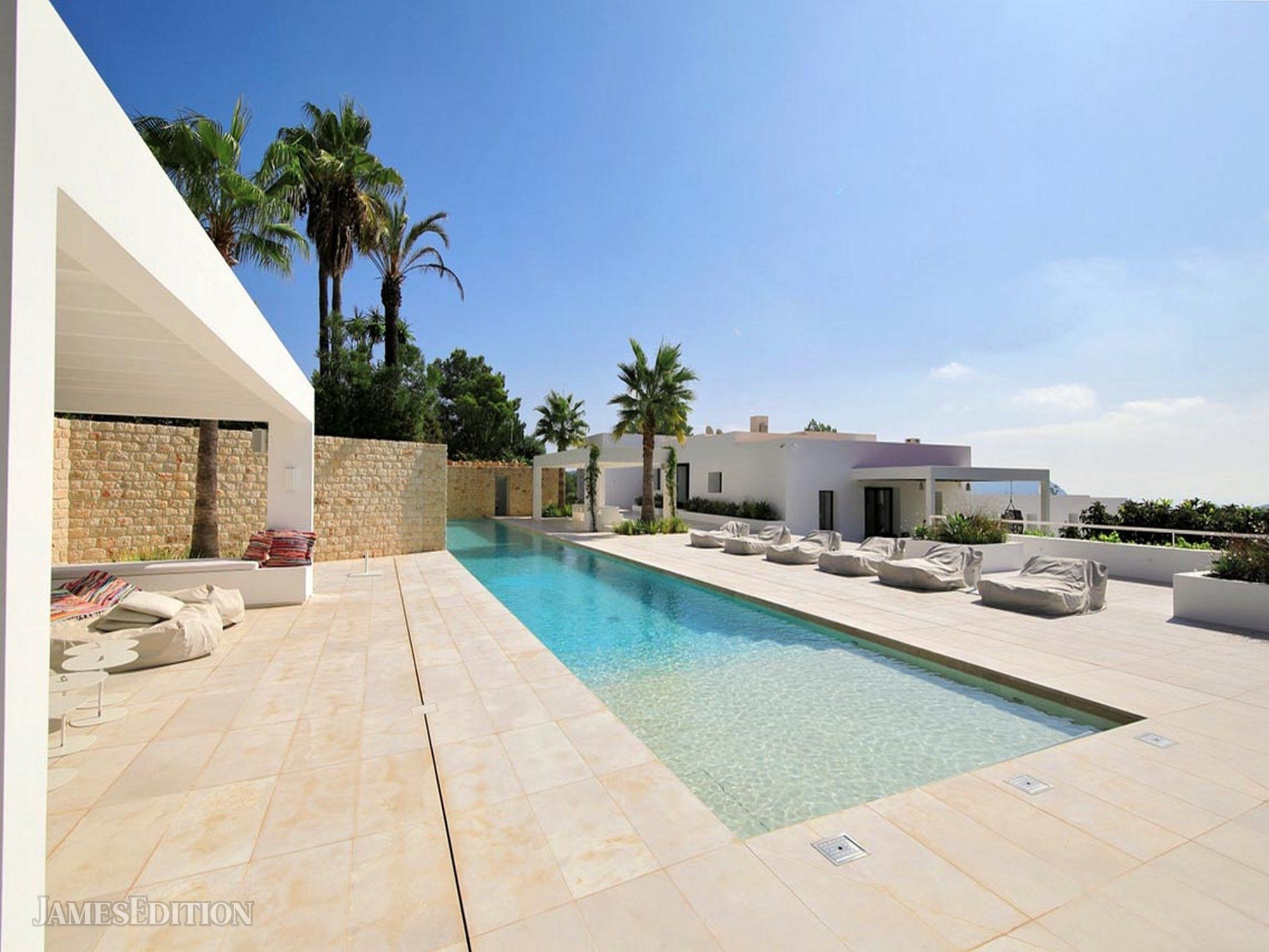 Distinctive Country Estate With Sea Views In A Beautiful Area in Ibiza ...