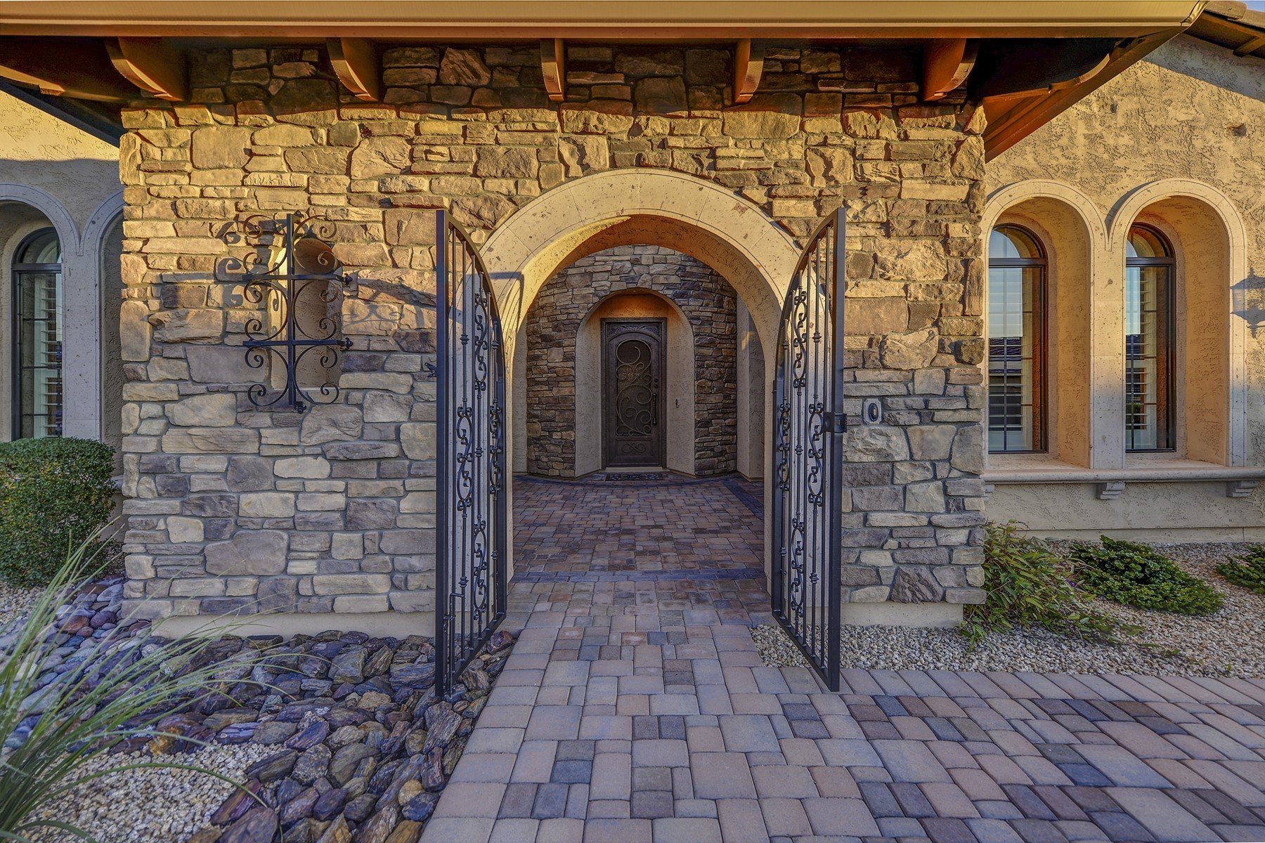 Mountain Bridge in Mesa, AZ, United States for sale (10844376)