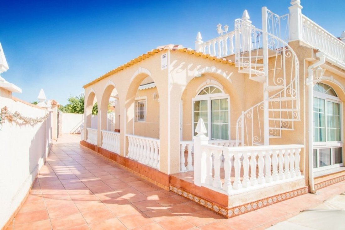 Torrevieja Villa In El Chaparral, Valencian Community, Spain For Sale (10845279)
