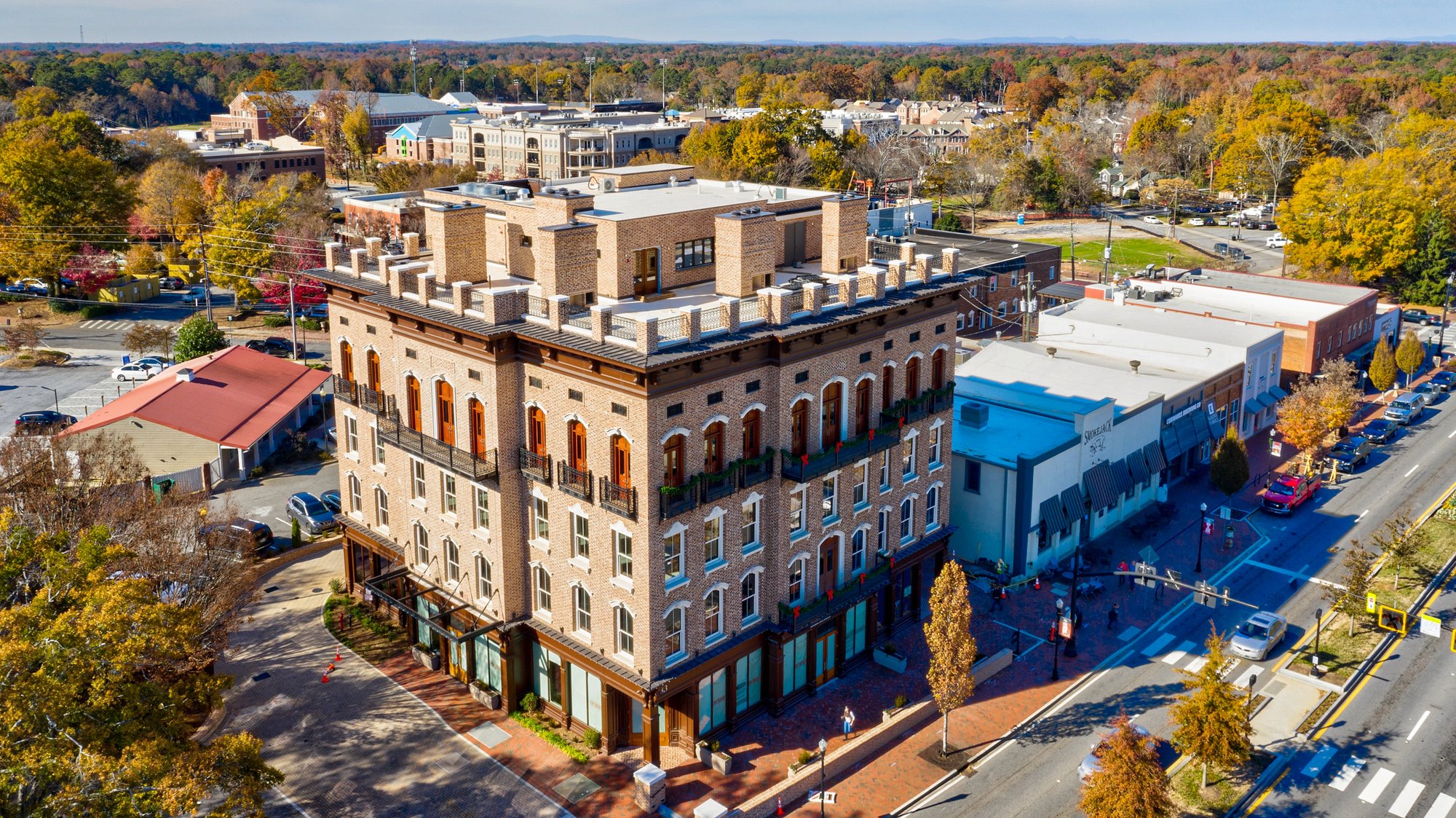 Luxury Downtown Alpharetta Home In Gated in Alpharetta, GA, United