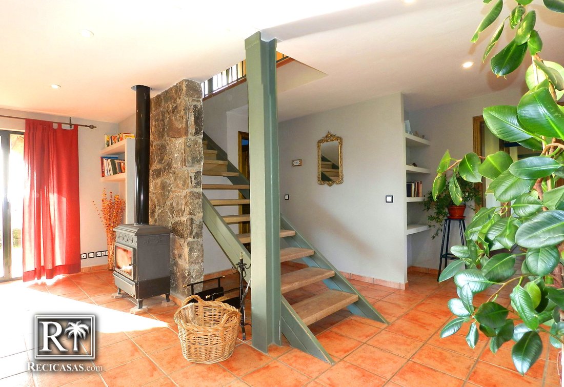 Casa De Campo Con Finca In ávila, Spain For Sale (10853103)