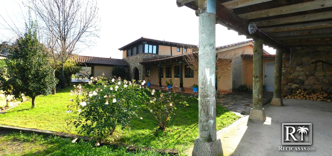 Casa De Campo Con Finca In ávila, Spain For Sale (10853103)