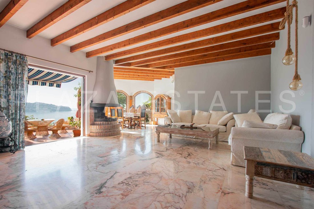 Villa With Spectacular Views For Sale, La In La Herradura, Andalusia