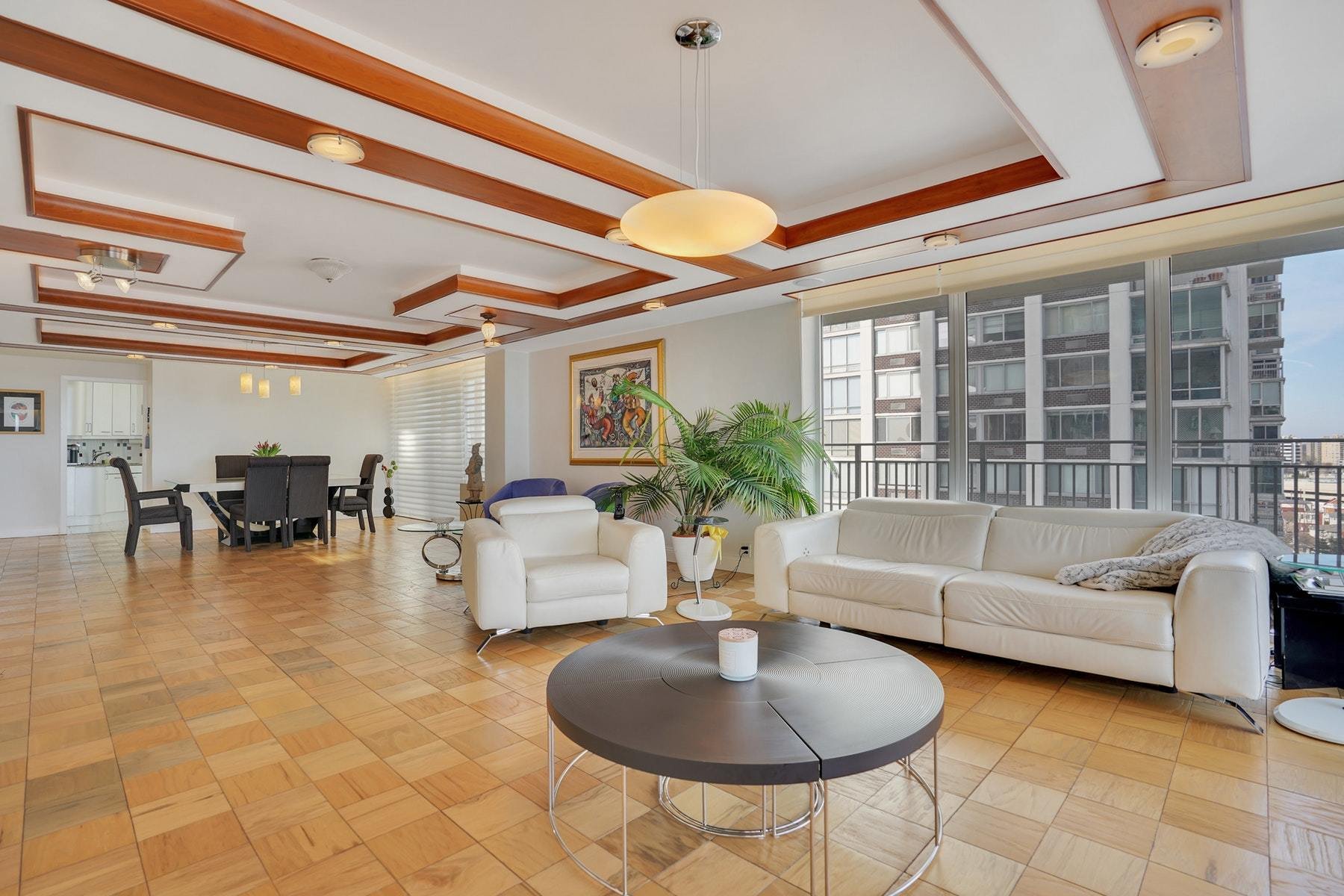 The Colony in Fort Lee, NJ, United States for sale (10863046)