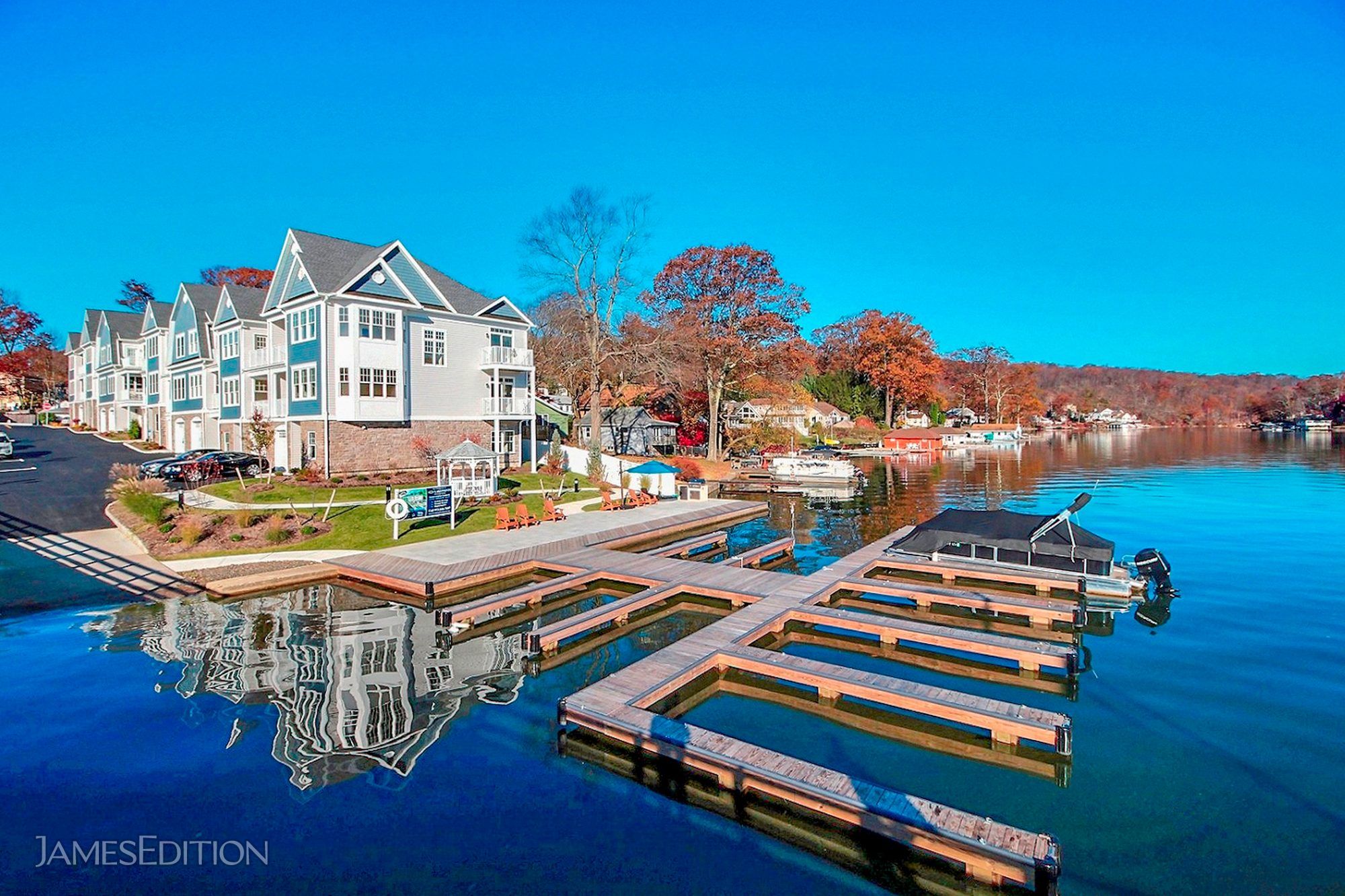 Luxury Townhomes At Lakepointe On Lake Hopatcong in Hopatcong, NJ