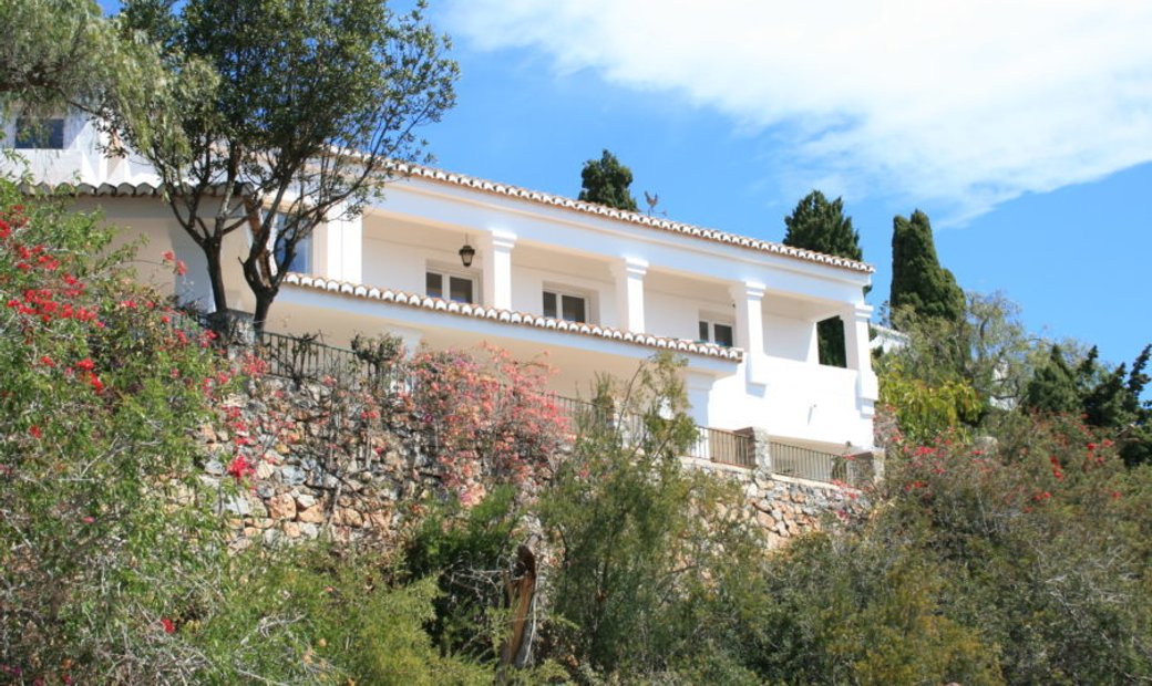 Chalet En Punta De La Mona In Almuñécar, Andalusia, Spain For Sale (10867808)