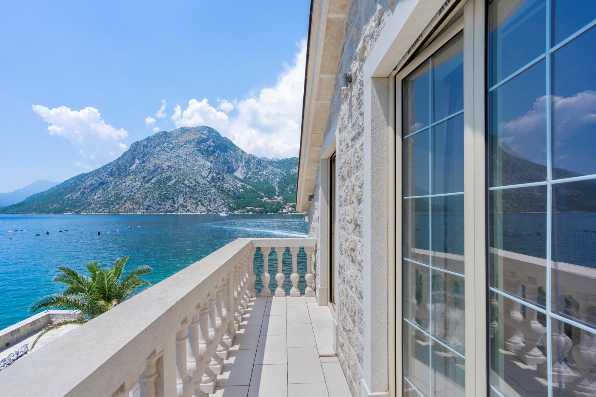 Island Villa in Kotor, Montenegro for sale (10875317)