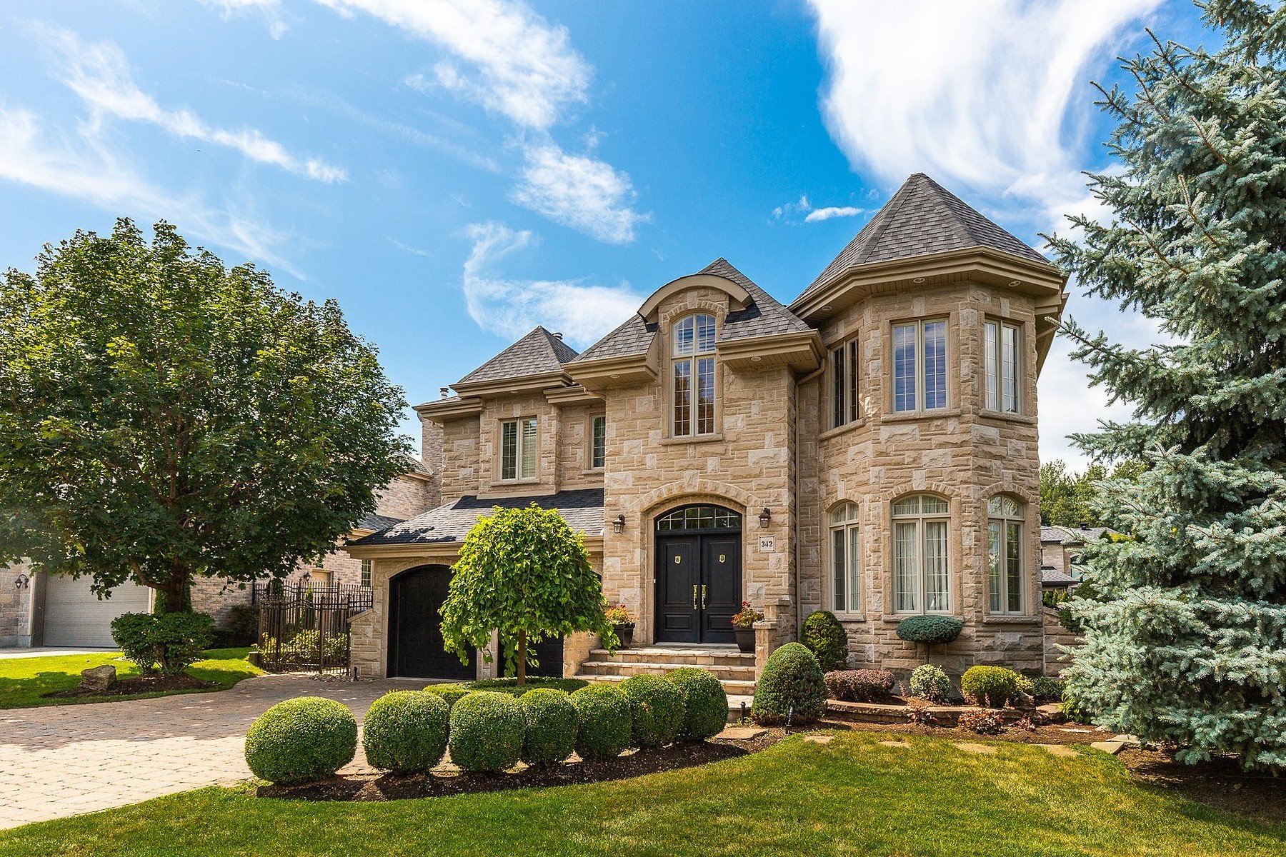 Beaconsfield, Montréal in Beaconsfield, Canada for sale (10875451)