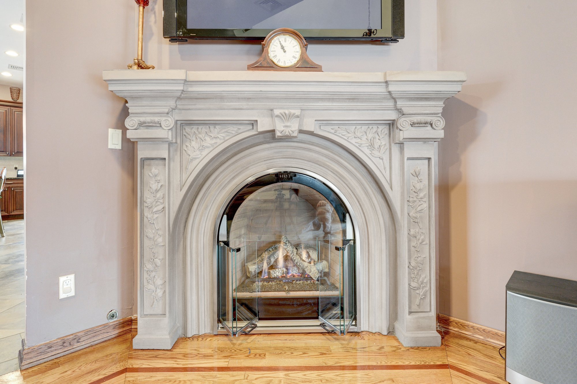 Stunning Oakwood Victorian In Staten Island Ny United States For