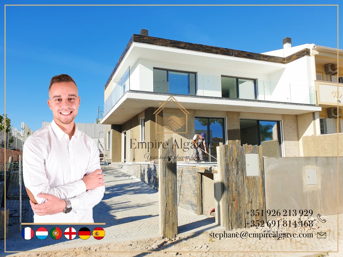 Modern 3 Bedroom House In Pêra With Sea View In Pêra, Algarve, Portugal