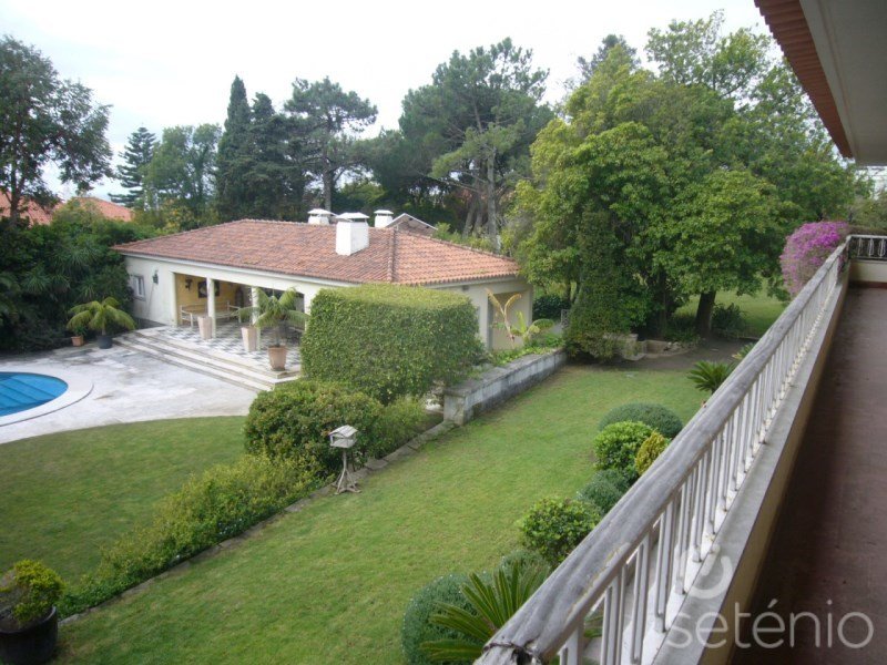 Villa 7 Bedrooms +4 For Sale Cascais In Estoril, Lisbon, Portugal For