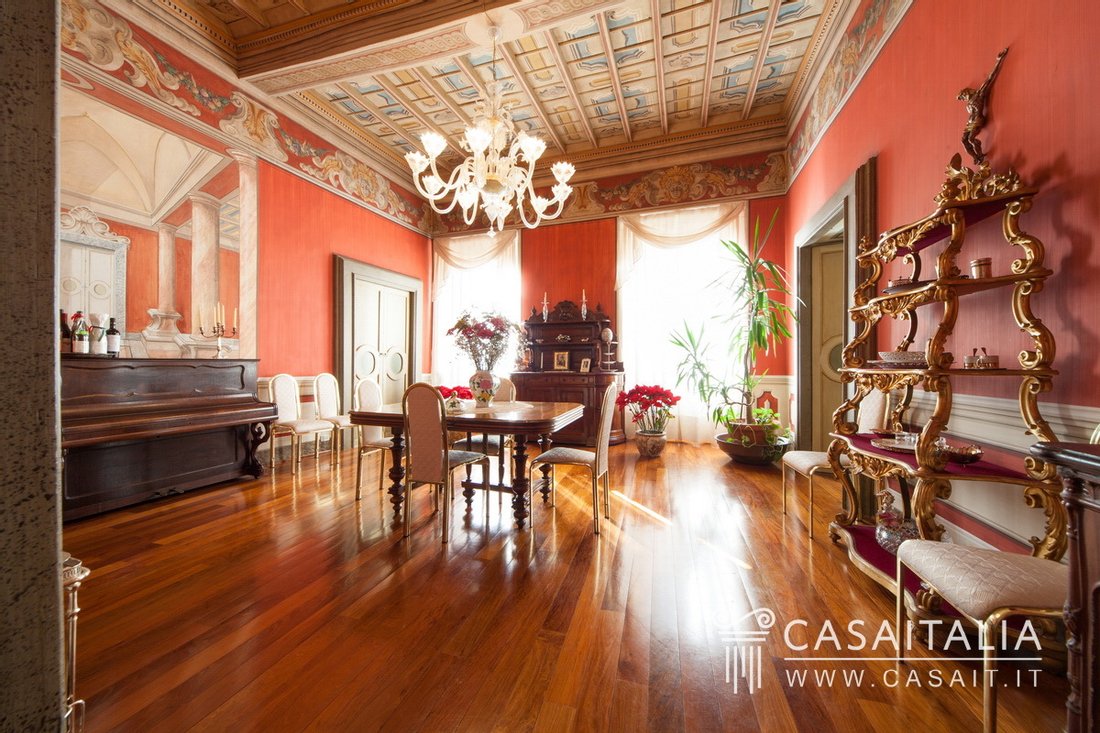 Noble Apartment For Sale In Spoleto In Bare Ownership In Spoleto