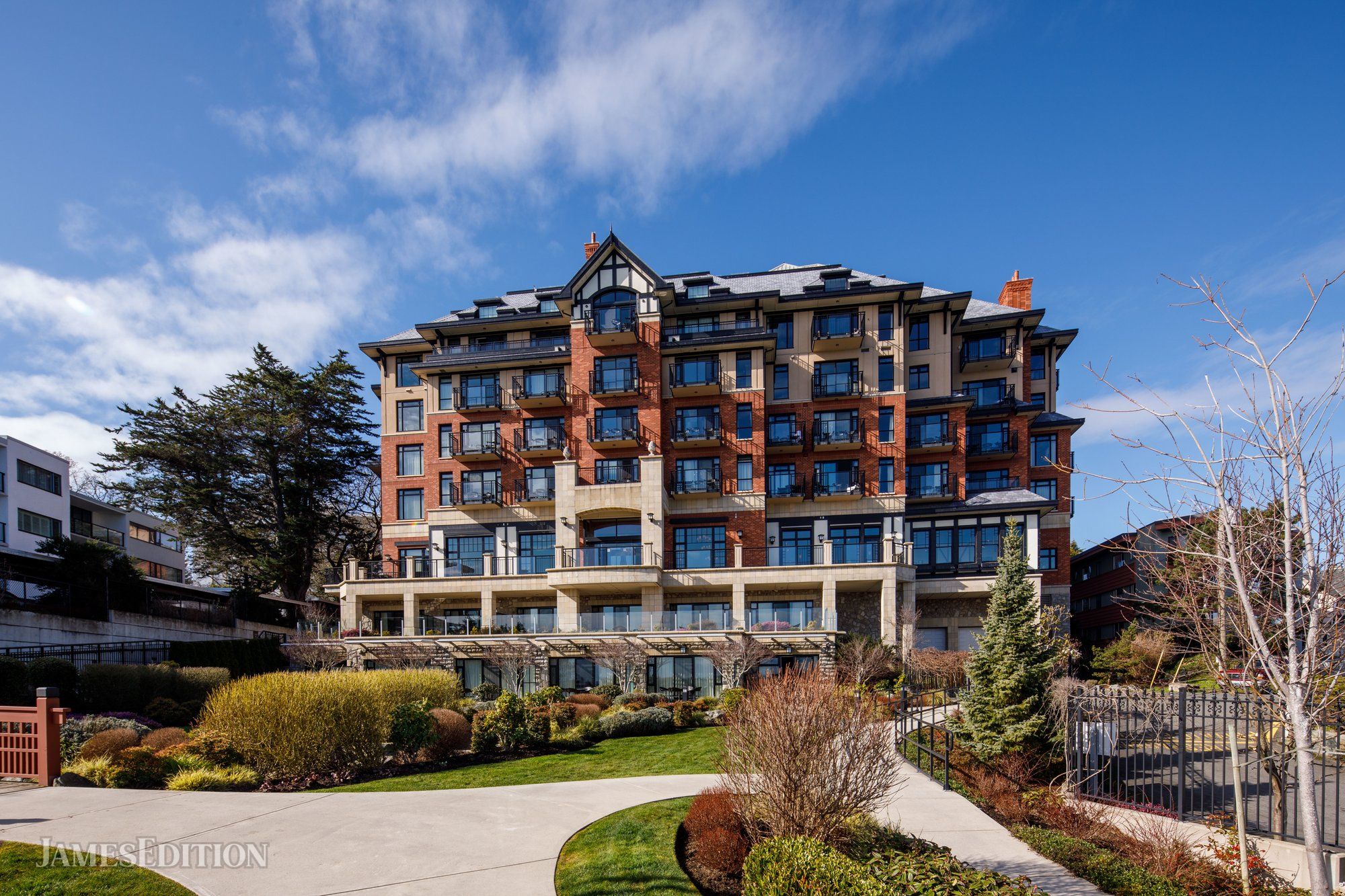 405 1175 Beach Dr. Oceanfront residence at Oak Bay Beach in Victoria