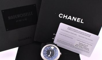 Chanel Mademoiselle Prive White Gold
