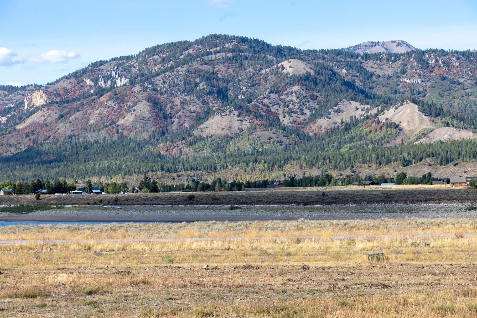spacious home at the foot of the Palisades in Alpine, WY, United States