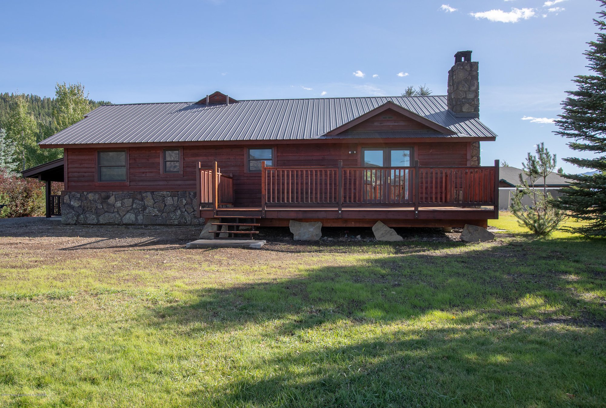 spacious home at the foot of the Palisades in Alpine, WY, United States