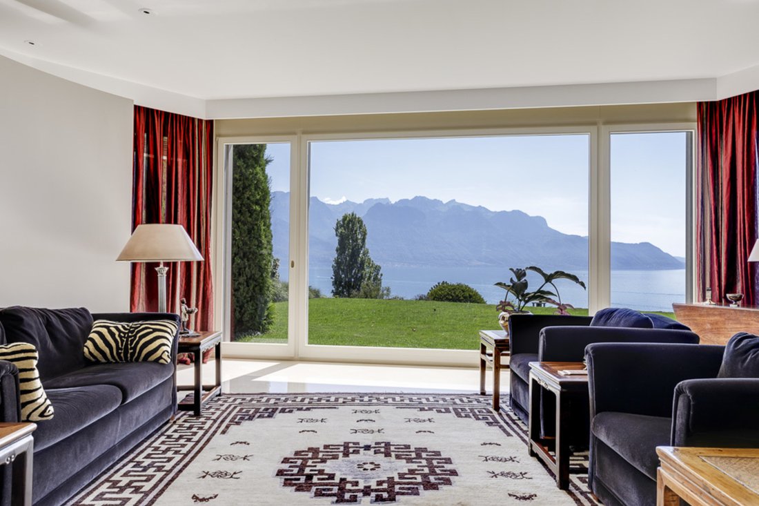 Luxury Property, Unobstructed Views And In La Tour De Peilz, Vaud
