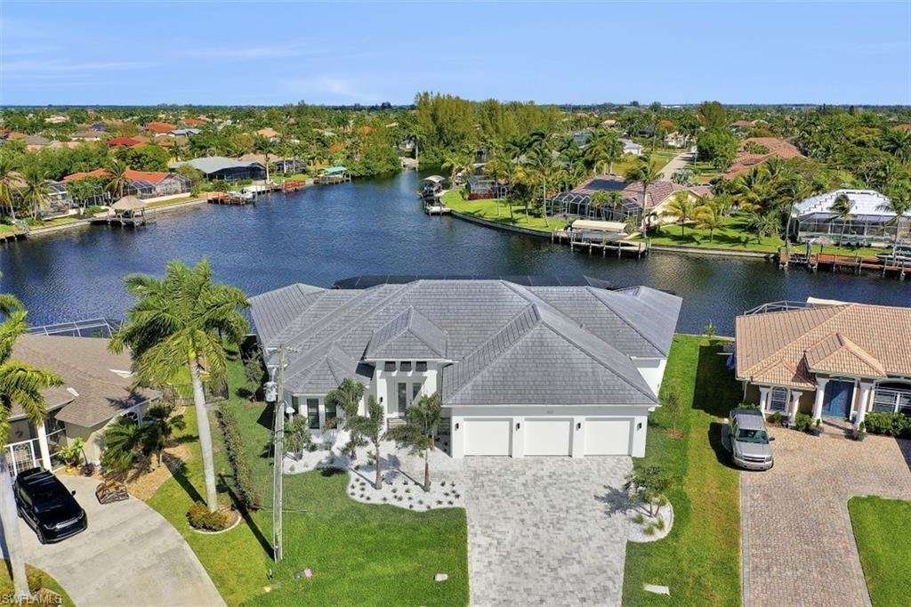 Contemporary New Construction Gulf Access in CAPE CORAL, FL, United