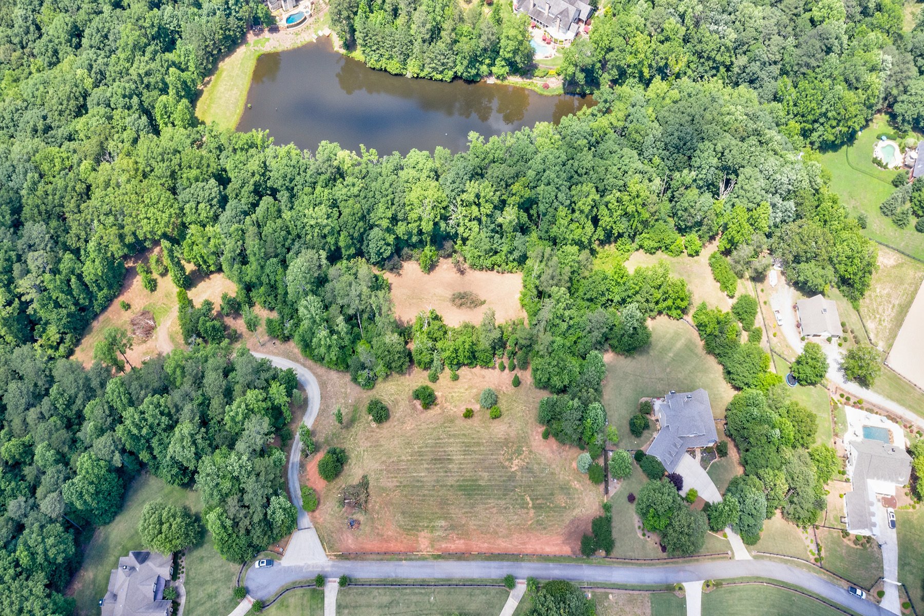 Beautiful Lot In Hendrix Farms in Canton, GA, United States for sale (10913177)