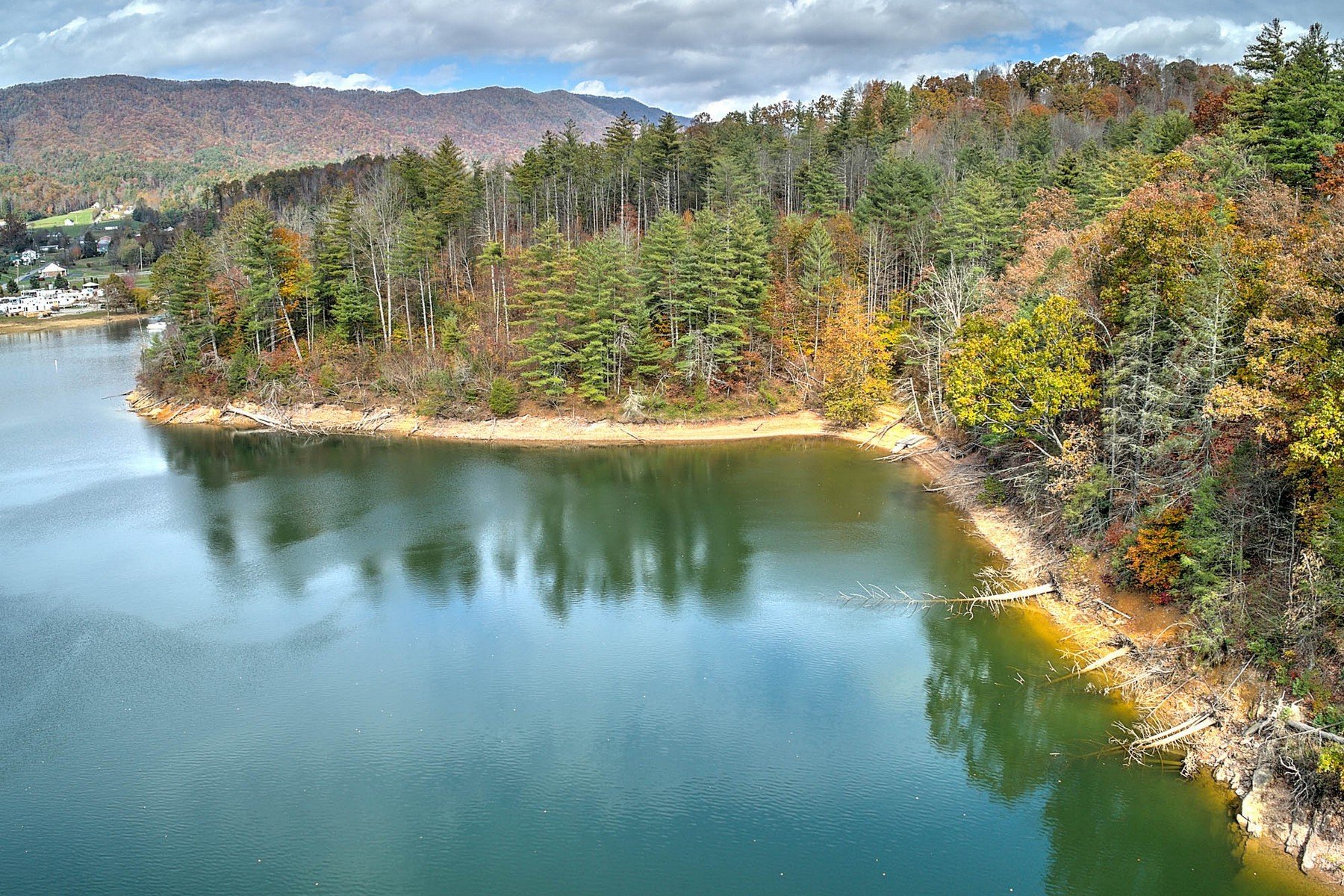 74 Unrestricted Waterfront Acres On Watauga Lake in Butler, TN, United
