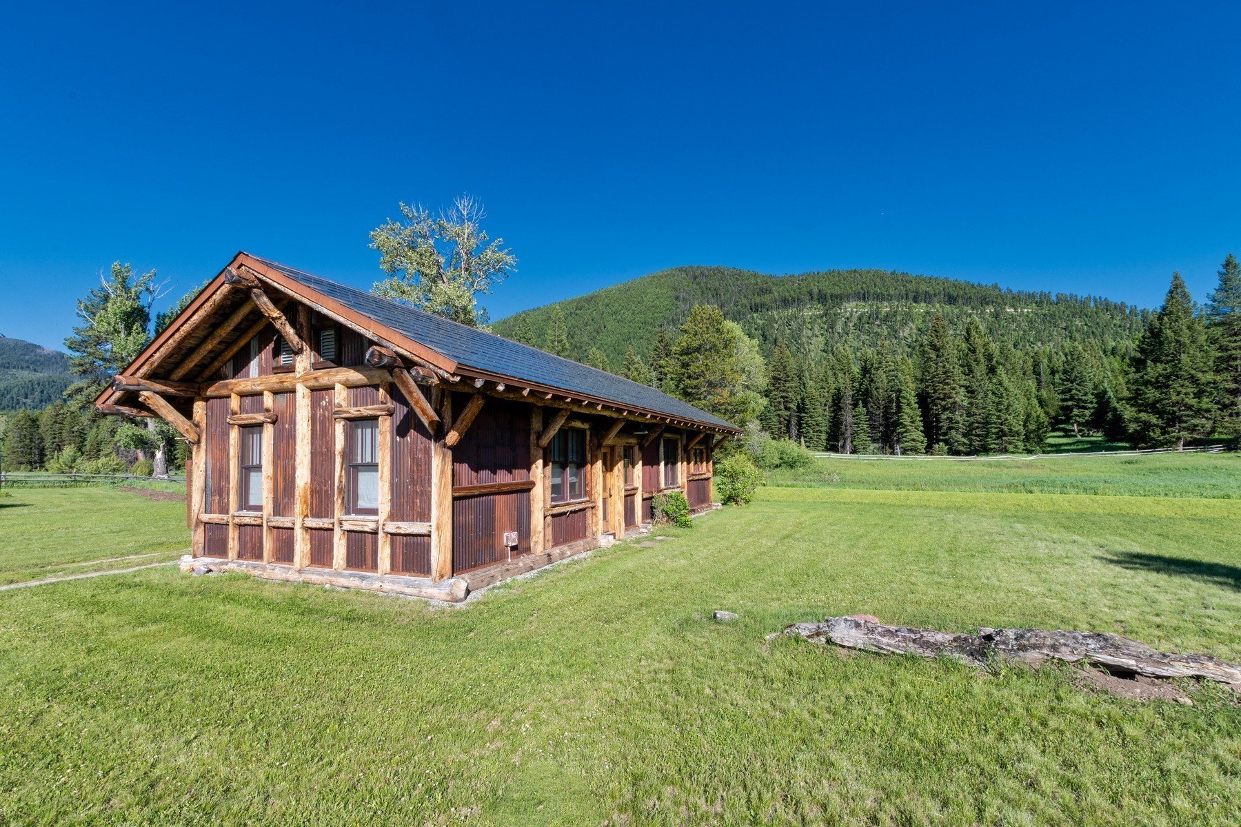 560 Acre Sundance Ranch in Ovando, MT, United States for sale (10912910)