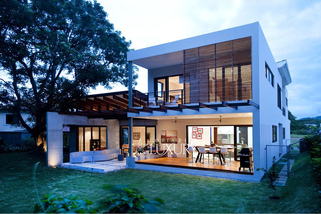 House in Escazu, San José Province, Costa Rica 2 - 10916680