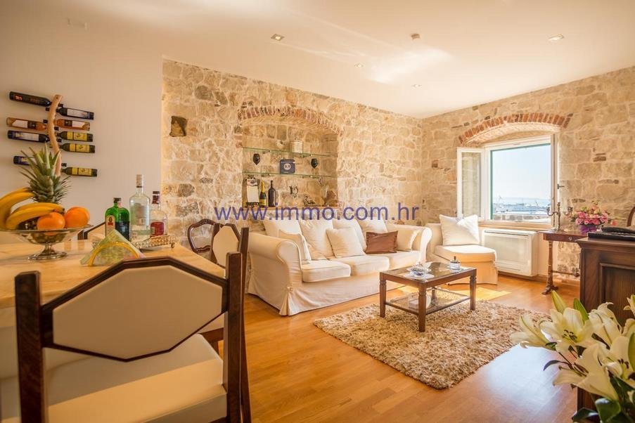 Apartment in Gradski kotar Grad, Split, Split-Dalmatia County 2 - 10918448