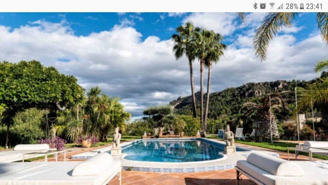 Country Living... In Town! Spectacular In Xàtiva, Valencian Community