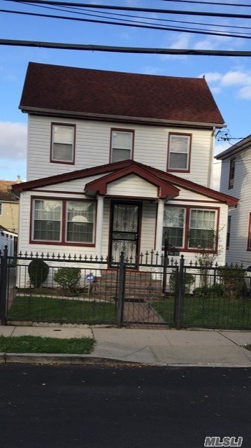 House in New York, New York, United States 2 - 10921761