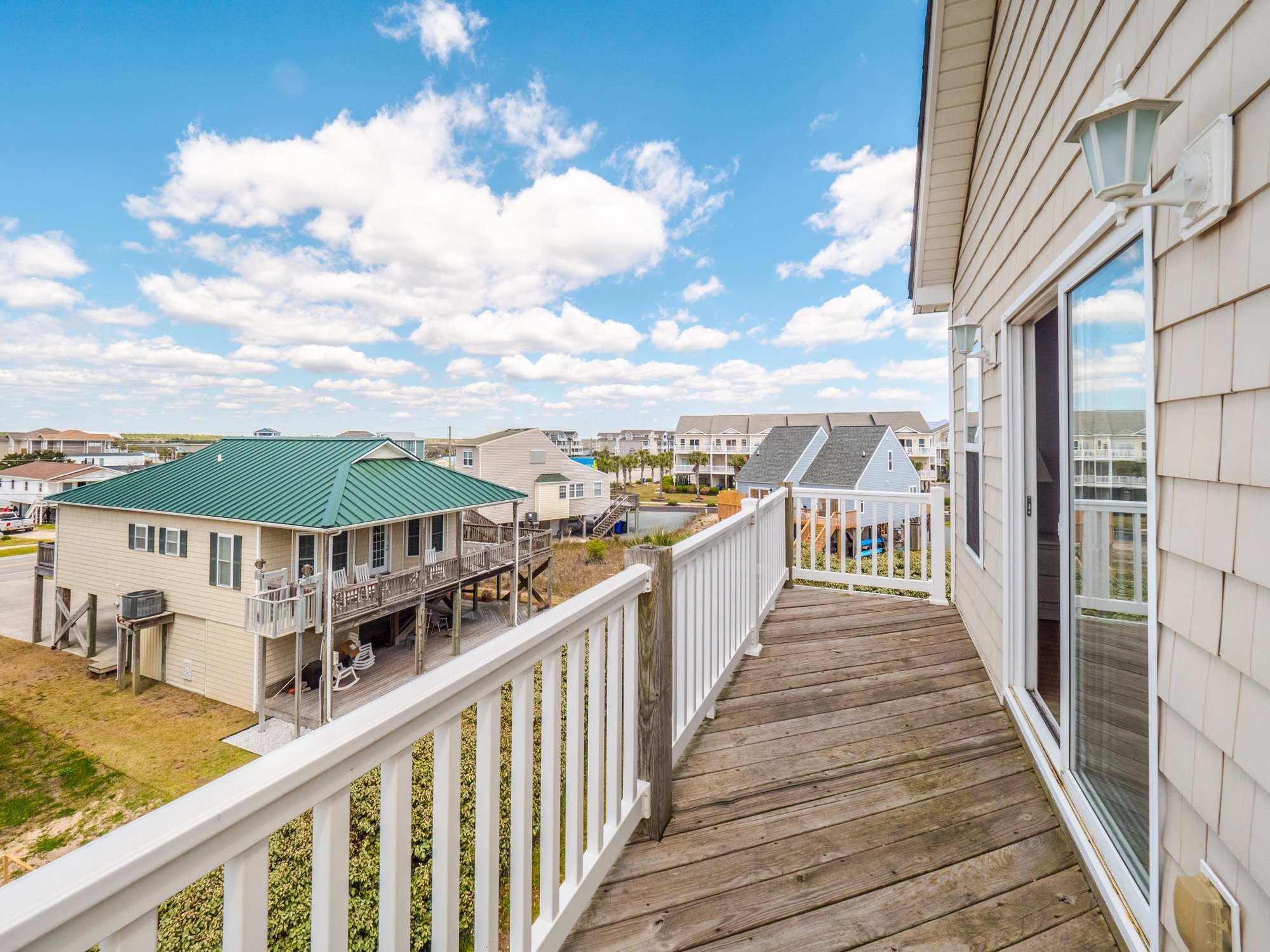 Surf City Family Beach Home in Surf City, NC, United States for sale