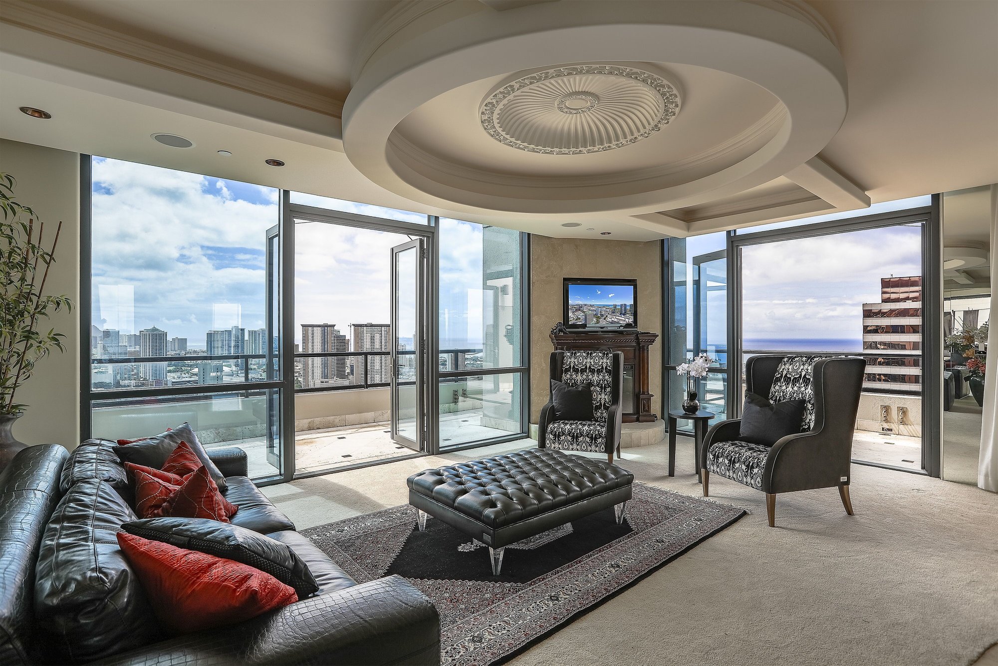Pinnacle Penthouse in Honolulu, HI, United States for sale (10926417)
