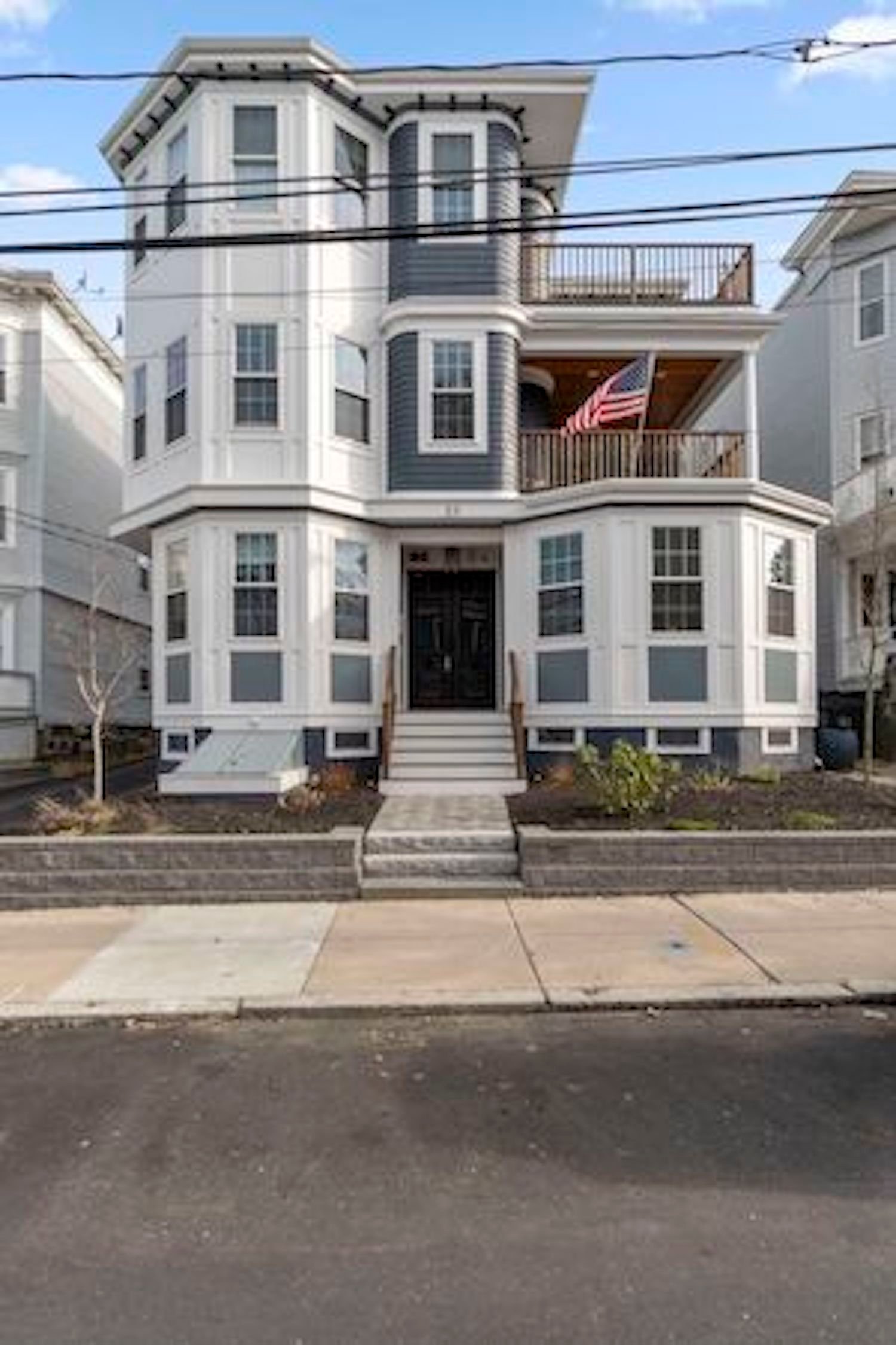 23 Dix Street Unit 4 in Dorchester, MA, United States for sale (10930478)