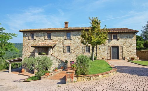 Luxury homes for sale in Umbria, Italy | JamesEdition